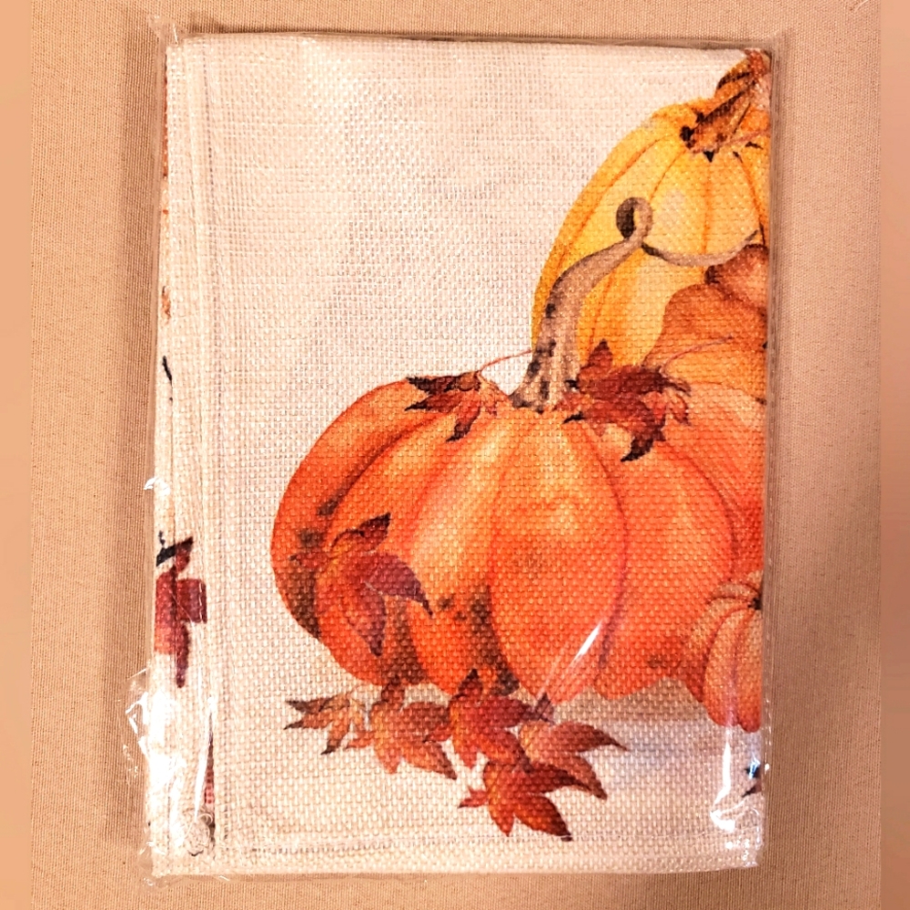 AUTUMN CAT TABLE RUNNER - Picture 6 of 6